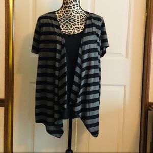 Double Take faux layered blouse size 3X